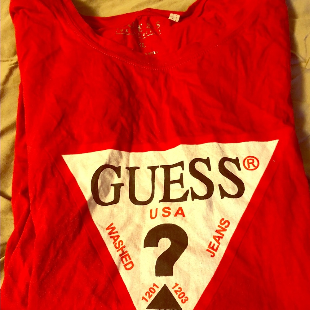 Guess T-shirt